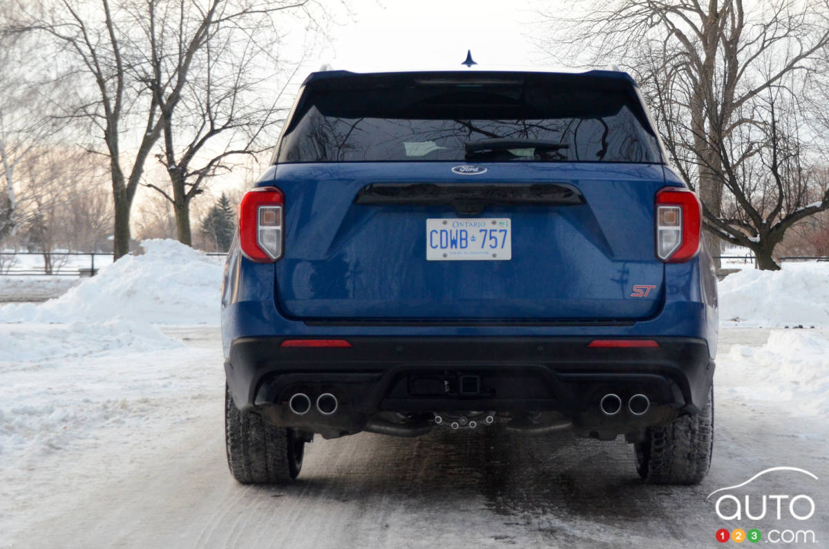 Le Ford Explorer ST 2020, vu de derrière